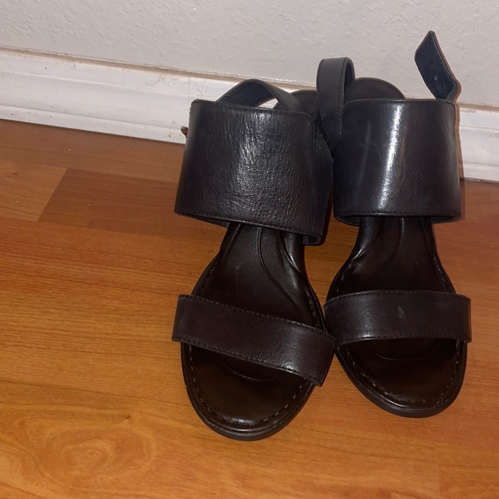 Born Slingbacks Women Size 7M Black Leather Heels Chunky Buckle Fun